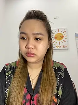 Snapshot of Odette68 chatting on November 29, 1:17 am Odette68 online show from November 29, 1:17 am