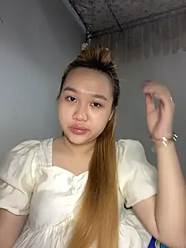 Odette68 online show from May 24, 12:54 am