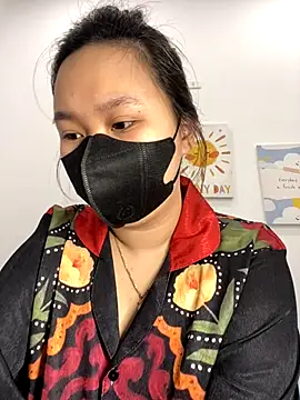 Snapshot of Odette68 chatting on October 20, 2:35 am Odette68 online show from October 20, 2:35 am