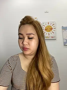 Odette68 online show from February 14, 3:18 am