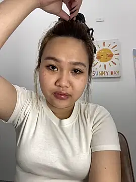 Odette68 online show from December 21, 12:24 am