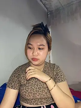 Odette68 online show from June 8, 1:28 am
