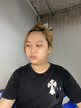 Odette68 online show from May 16, 1:26 am