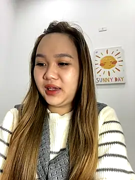 Snapshot of Odette68 chatting on November 24, 12:10 am Odette68 online show from November 24, 12:10 am