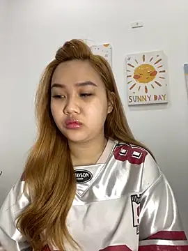 Odette68 online show from February 13, 1:16 am