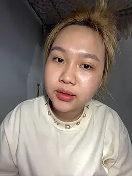 Odette68 online show from May 4, 9:45 am