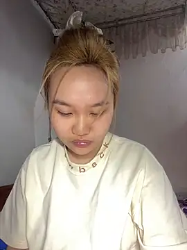 Odette68 online show from April 23, 12:50 am