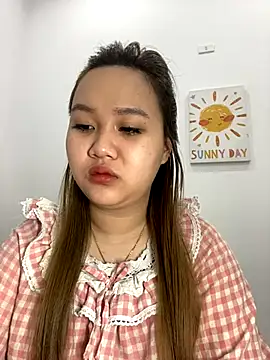 Snapshot of Odette68 chatting on November 22, 1:26 am Odette68 online show from November 22, 1:26 am