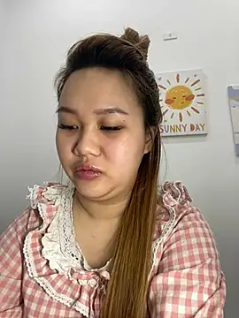 Odette68 online show from January 12, 12:34 pm