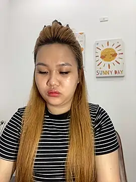 Odette68 online show from March 6, 1:11 am