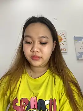 Snapshot of Odette68 chatting on November 9, 8:40 am Odette68 online show from November 9, 8:40 am