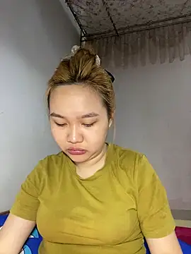 Odette68 online show from May 8, 12:03 am