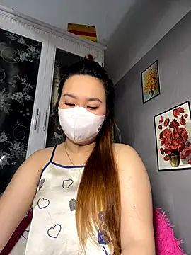 Odette68 online show from September 18, 2:47 am