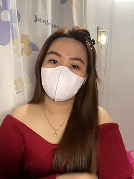 Odette68 online show from January 17, 1:46 pm
