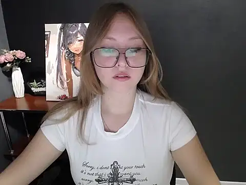 Snapshot of lady_minx chatting on September 14, 6:25 am lady minx online show from September 14, 6:25 am