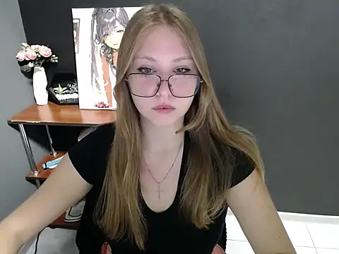 Snapshot of lady_minx chatting on September 21, 6:29 am lady minx online show from September 21, 6:29 am