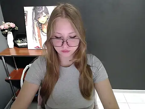 Snapshot of lady_minx chatting on September 23, 6:31 am lady minx online show from September 23, 6:31 am