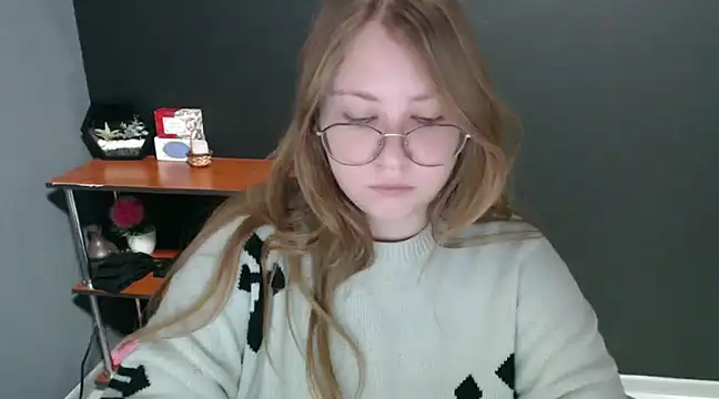 Snapshot of lady_minx chatting on January 13, 10:36 am lady minx online show from January 13, 10:36 am