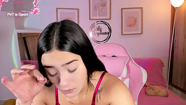 Veronica isaza   online show from October 28, 12:48 pm