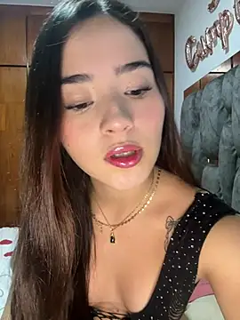 Veronica isaza   online show from February 11, 7:52 am