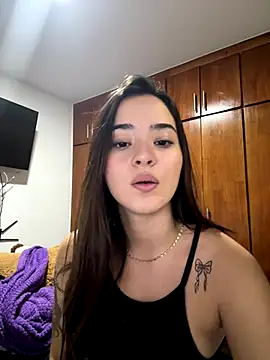 Veronica isaza   online show from January 8, 4:07 am