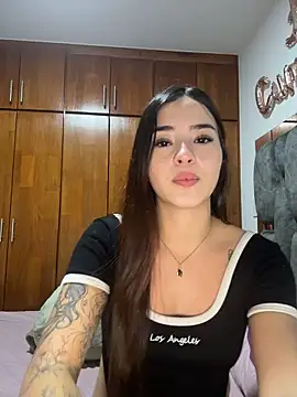 Veronica isaza   online show from February 23, 11:38 pm