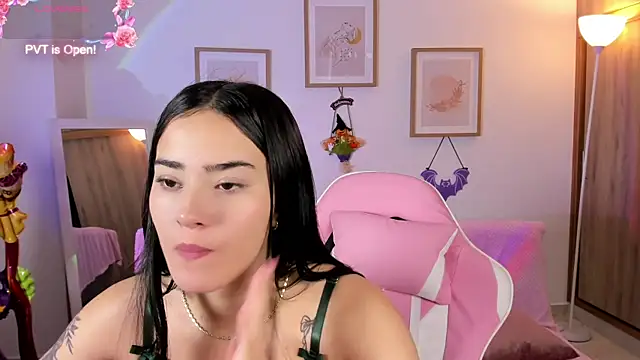 Veronica isaza   online show from October 23, 12:37 pm