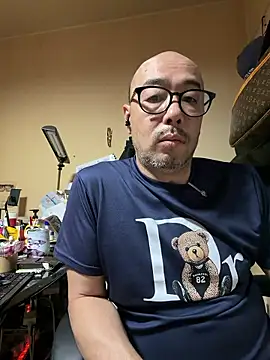 tsugu1105 online show from July 1, 11:43 am