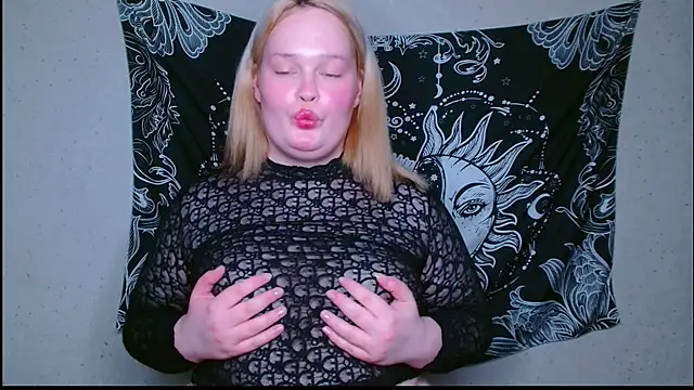 rozzhaos8 online show from February 19, 11:12 pm