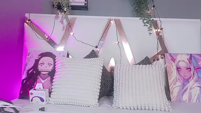 AmbarHills 1 online show from February 5, 11:39 am