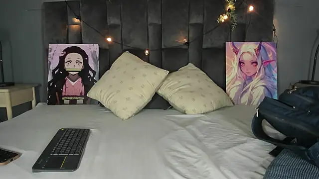 AmbarHills 1 online show from April 13, 11:36 am