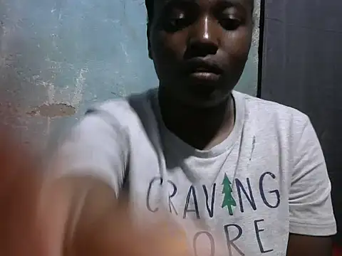 Snapshot of sweet_gal01 chatting on October 11, 7:04 pm sweet gal01 online show from October 11, 7:04 pm