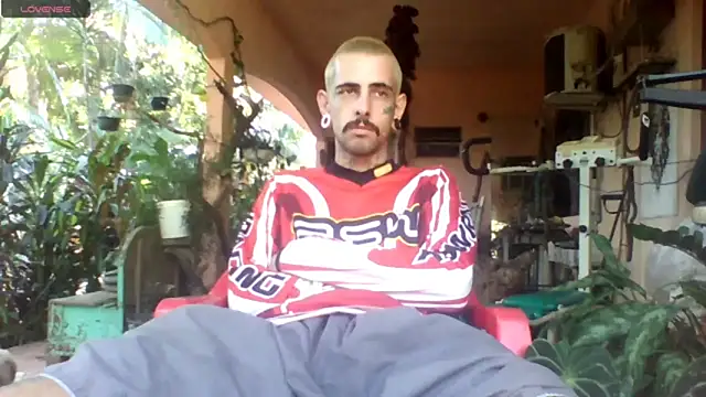 sellvageria online show from May 10, 4:31 pm