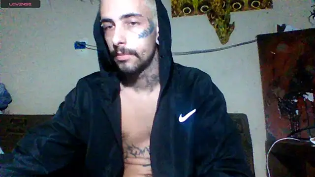 sellvageria online show from May 2, 9:09 pm