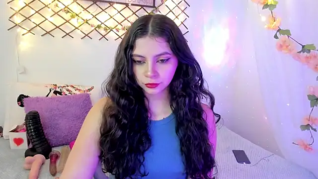Snapshot of Ivanna_Bruner chatting on February 17, 10:18 pm Ivanna Bruner online show from February 17, 10:18 pm