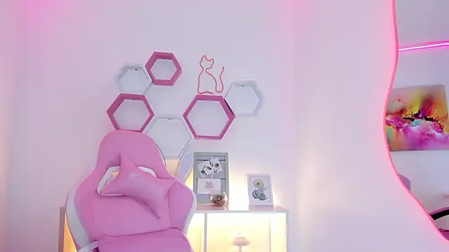  Ameliie online show from March 21, 6:51 pm