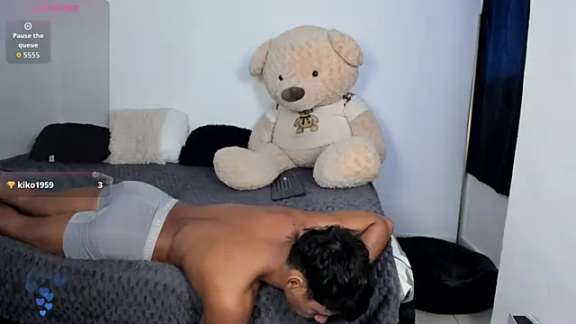 LittleParker online show from May 11, 2:45 pm