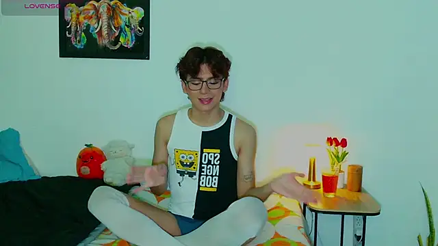 arnold laurent  online show from September 29, 2:18 am
