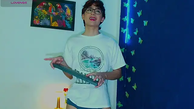 arnold laurent  online show from September 27, 2:28 am