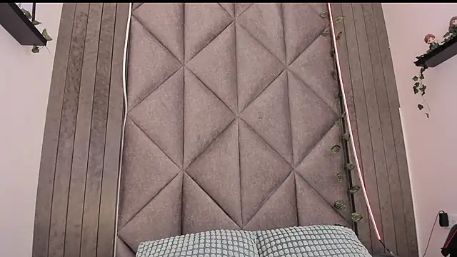 AbbyWathson online show from November 10, 7:52 pm