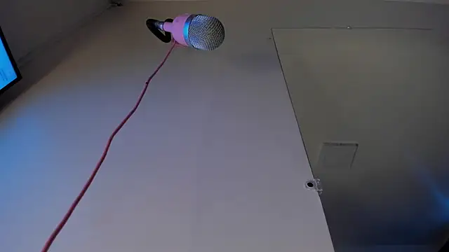 AbbyWathson online show from December 18, 11:41 pm