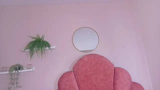 AbbyWathson online show from November 4, 7:39 pm