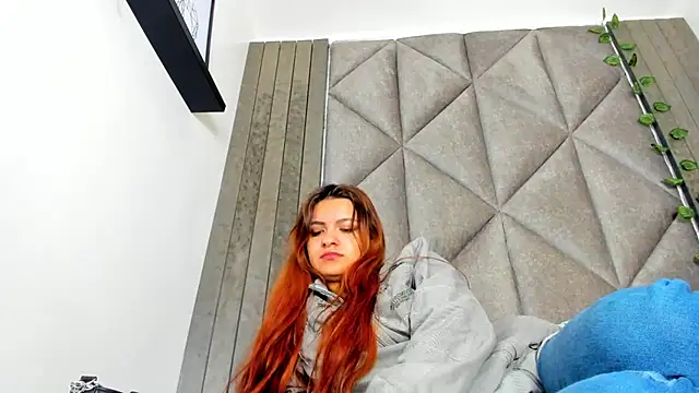 AbbyWathson online show from February 12, 11:54 am