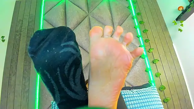 AbbyWathson online show from March 25, 4:06 pm