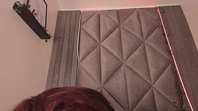 AbbyWathson online show from November 12, 7:51 pm