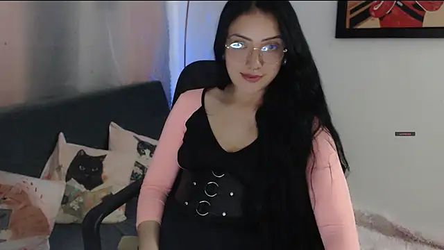 Snapshot of Suzanne_abbey chatting on April 24, 11:51 pm Suzanne abbey online show from April 24, 11:51 pm