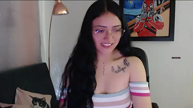 Snapshot of Suzanne_abbey chatting on April 25, 11:13 pm Suzanne abbey online show from April 25, 11:13 pm