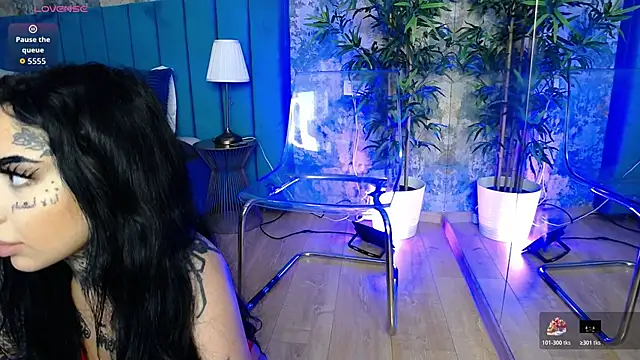 Snapshot of CreamyInkky_ chatting on February 8, 8:34 am CreamyInkky online show from February 8, 8:34 am