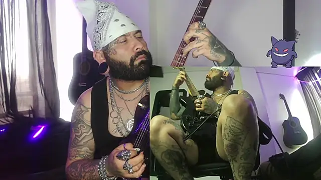 darkclothes online show from December 30, 5:02 pm