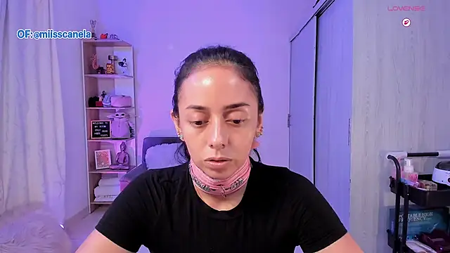 Aleja24Evans online show from November 27, 12:33 am